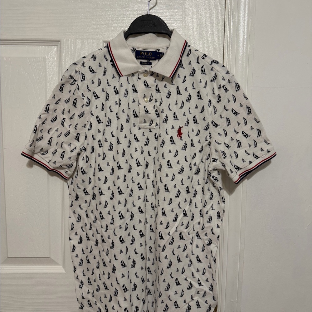 Polo by Ralph Lauren White Sailboat Print Men's Shirt Size M. Classic Fit.